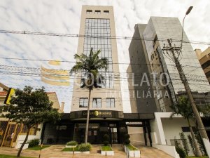 Salas/Conjuntos com 206m², 2 vagas, São João em Porto Alegre