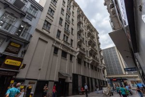 Prédio Comercial com 1768m², Centro Histórico em Porto Alegre