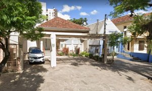 Casa comercial com 180m², Rio Branco em Porto Alegre