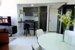 Apartamento com 111m², 2 dormitórios, 1 suíte, 1 vaga, Jardim Botânico em Porto Alegre