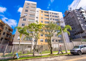 Apartamento com 66m², 2 dormitórios, 1 suíte, 2 vagas, Jardim Do Salso em Porto Alegre